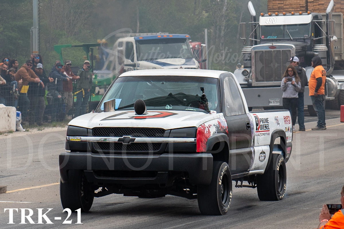 Semi Truck Drag Racing prints/posters
