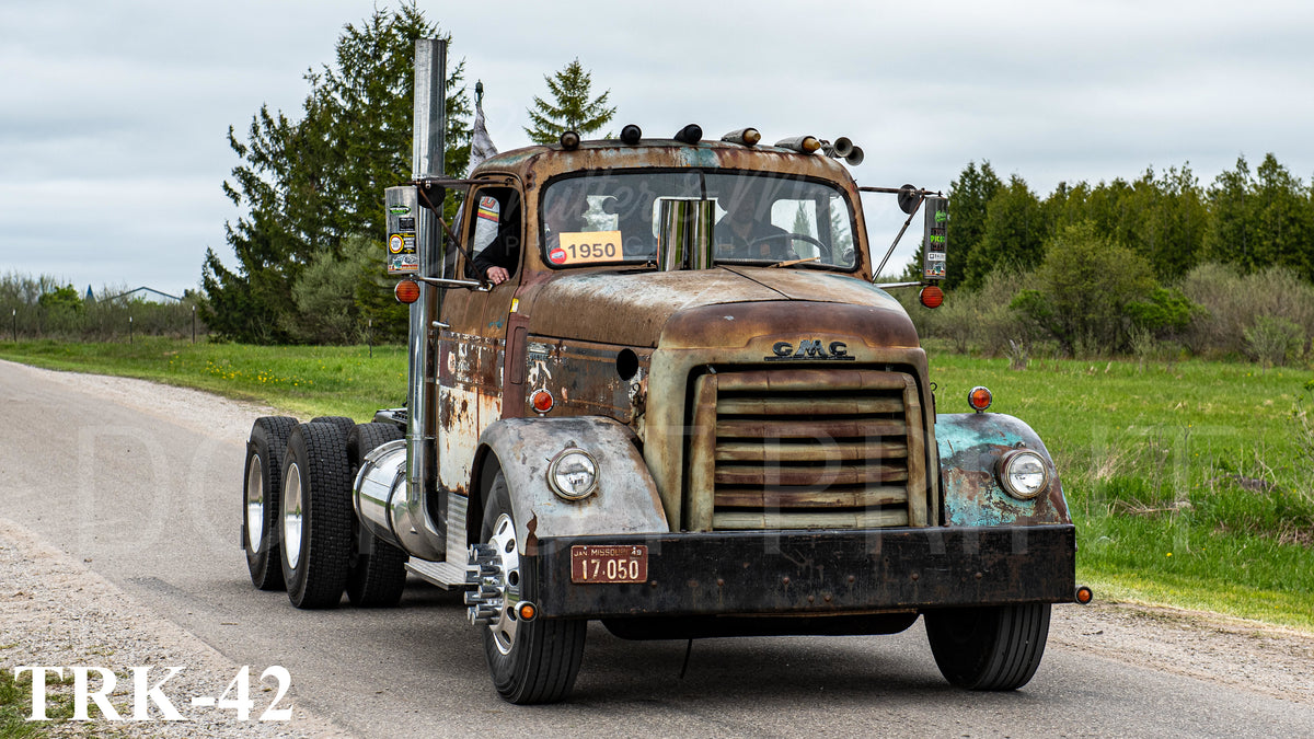 Semi Truck Drag Racing prints/posters
