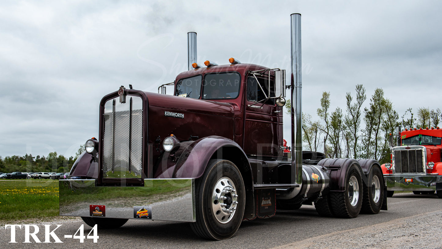 Semi Truck Drag Racing prints/posters